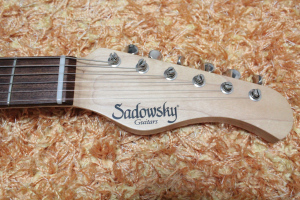 Sadowsky Guitars Metroline R1 Classic SSHのヘッド