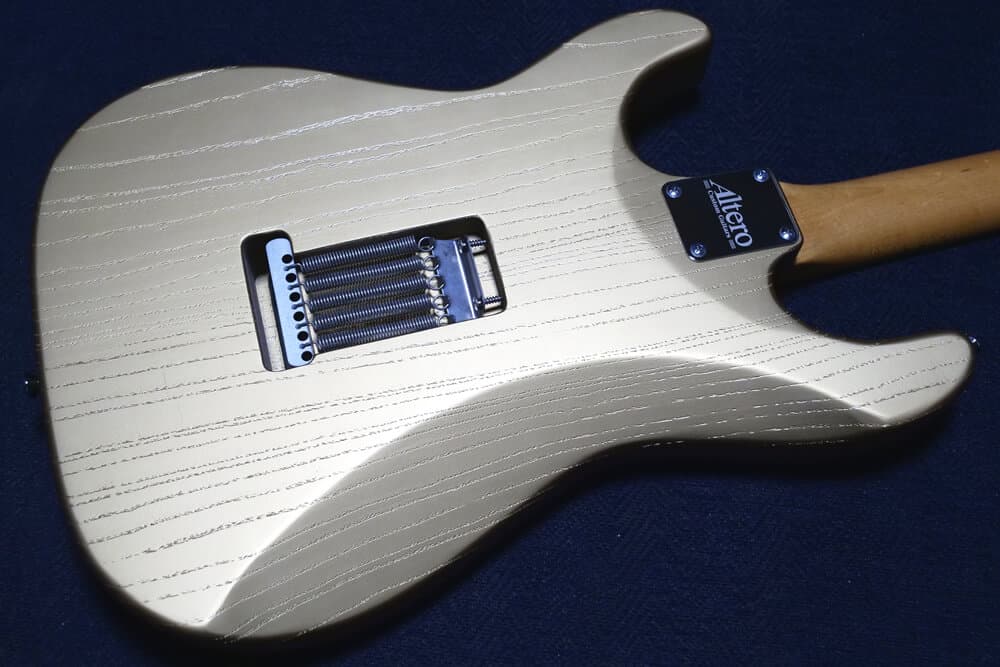 Astra：ボディ裏